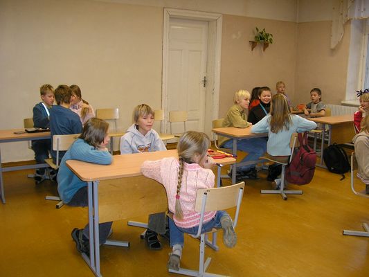 Klikka vaatamaks tissuuruses pilti