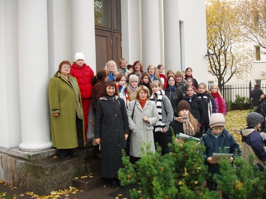 Klikka vaatamaks tissuuruses pilti