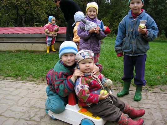 Klikka vaatamaks tissuuruses pilti