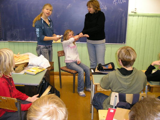 Klikka vaatamaks tissuuruses pilti